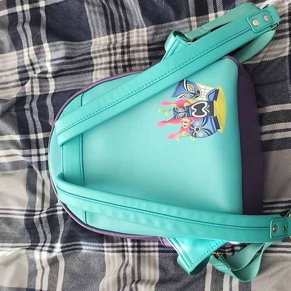 Loungefly Disney Pixar Finding Nemo The Ring of Fire Mini Backpack - Picture 2 of 3